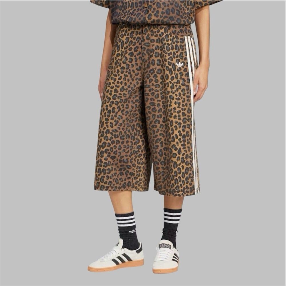 Adidas Originals 3 Stripes Leopard Denim/Bronze Bermuda Shorts KA2676, Womens 24 - Picture 14 of 14